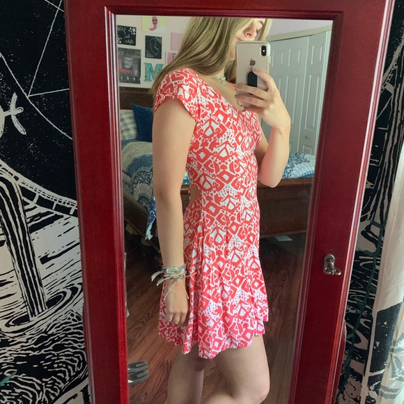 LF Pattern Dress - Picture 2 of 5